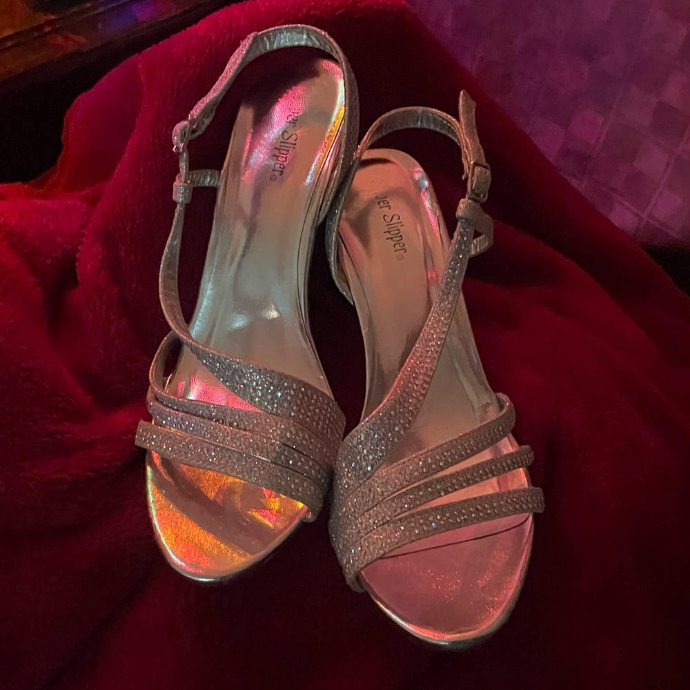 Silver Slipper Sz 11 Heels